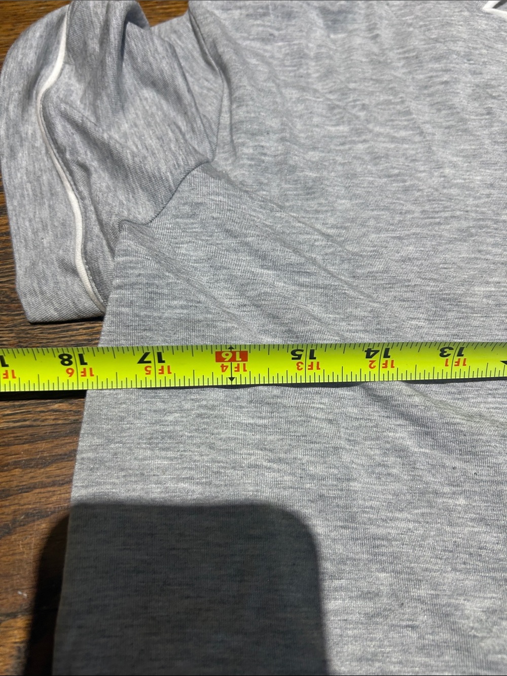 Auden Light Gray Short-Sleeve Pajama Set with Piping - Picture 5 of 8